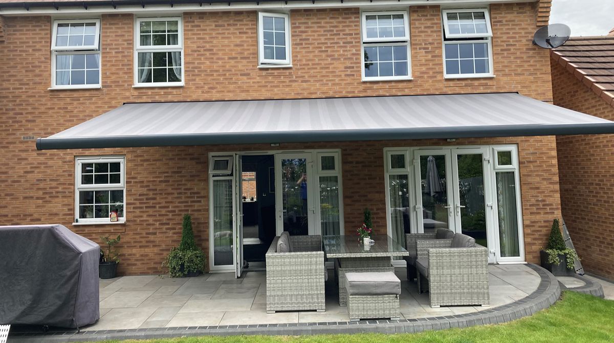 How Long Does an Awning Last?