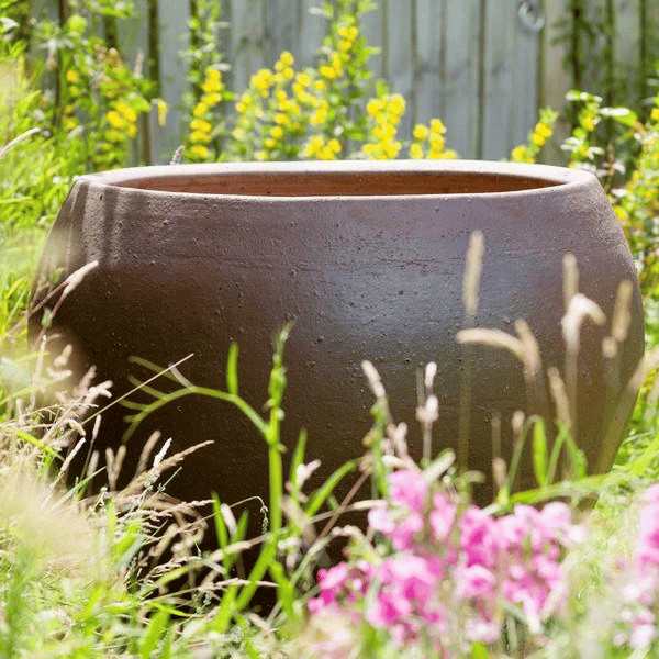 Cueta Ironstone Round Pot