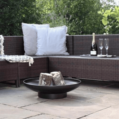 Flame Fire Pit black