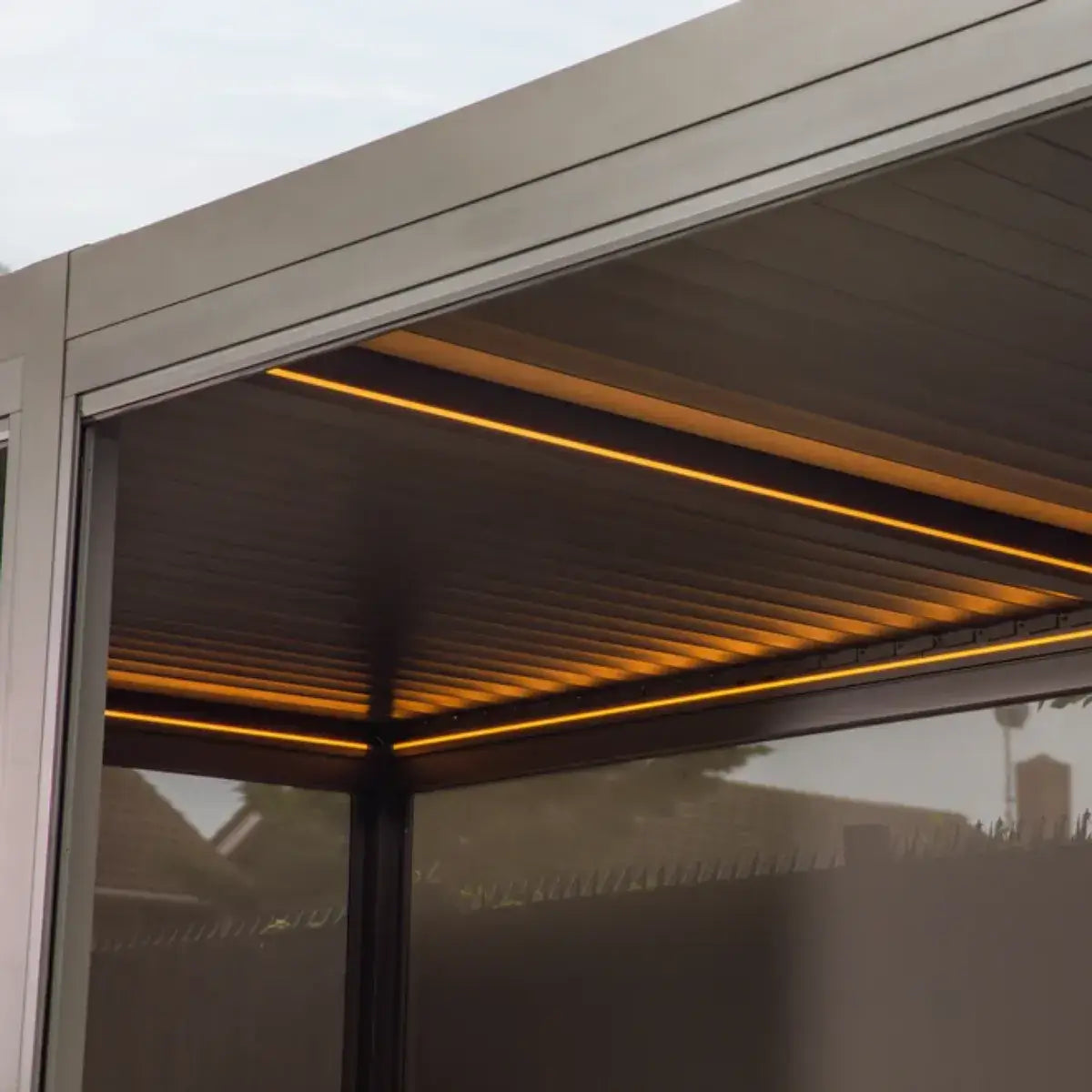 Luxe Electric Louvered Roof LED Aluminium Pergola