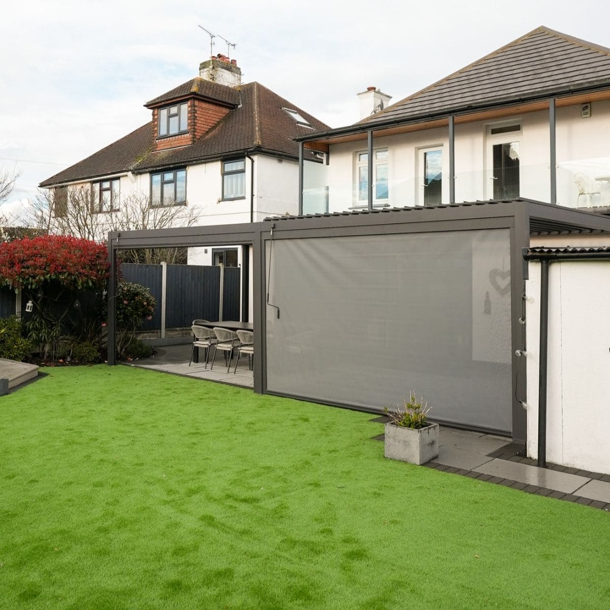 Luxe Manual Louvered Roof LED Aluminium Pergola