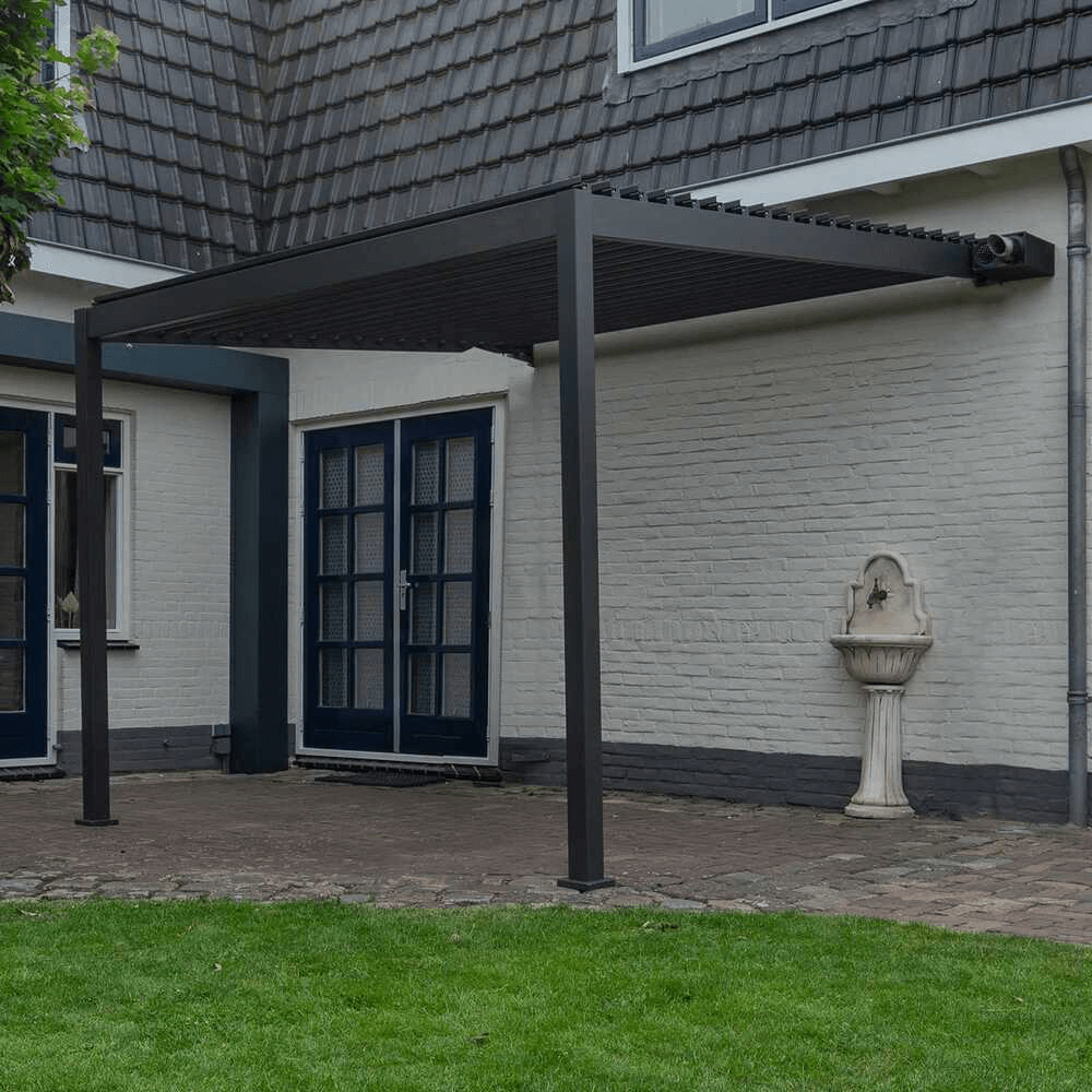 Nova Titan Wall Mounted Pergola