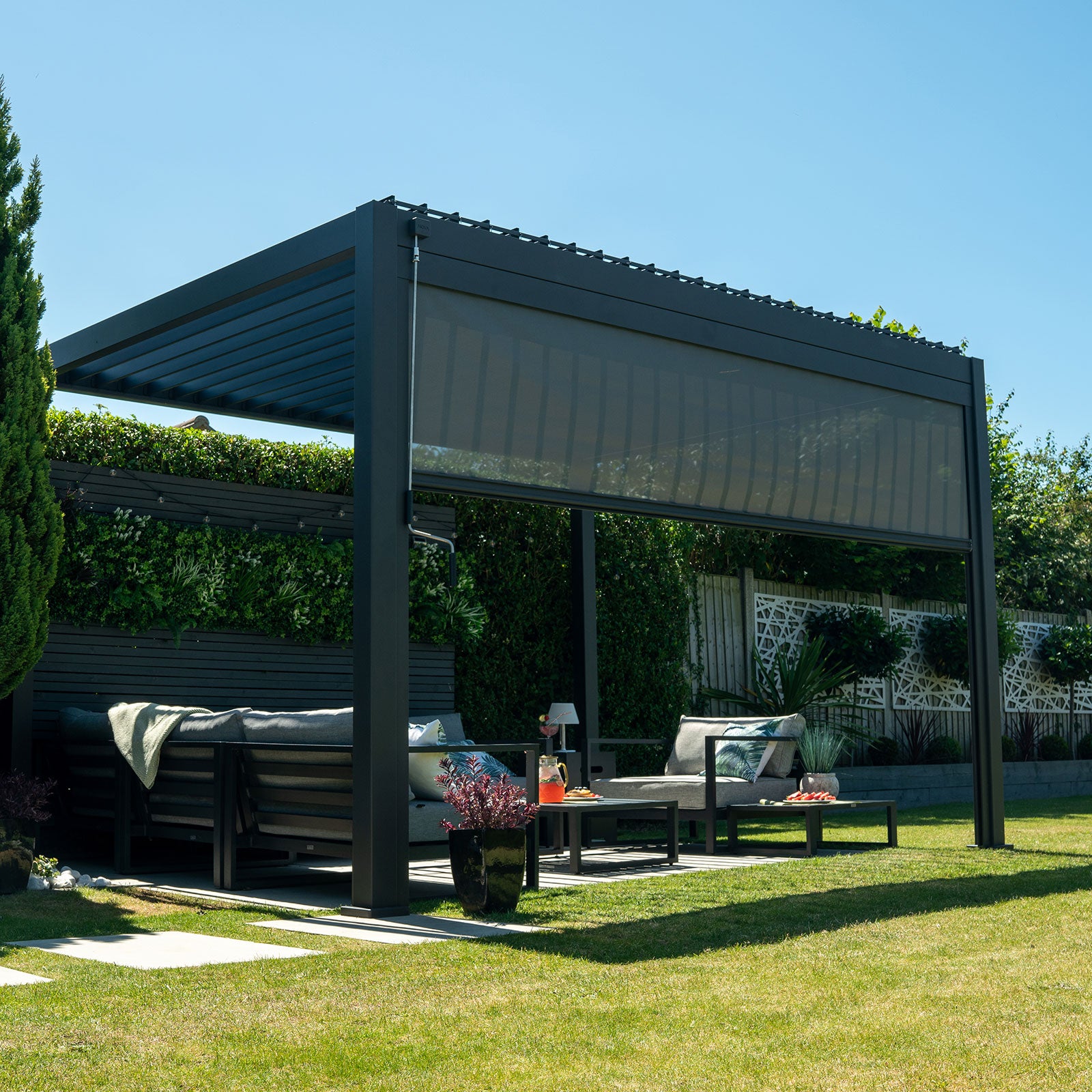 Pergola Pull Down Screen - Nova Titan