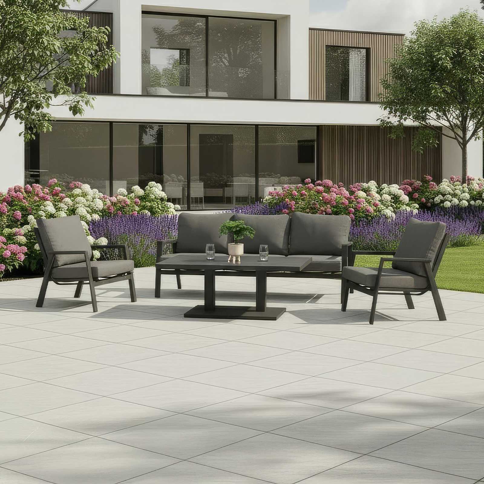 Nova reclining chair outdoor layout
