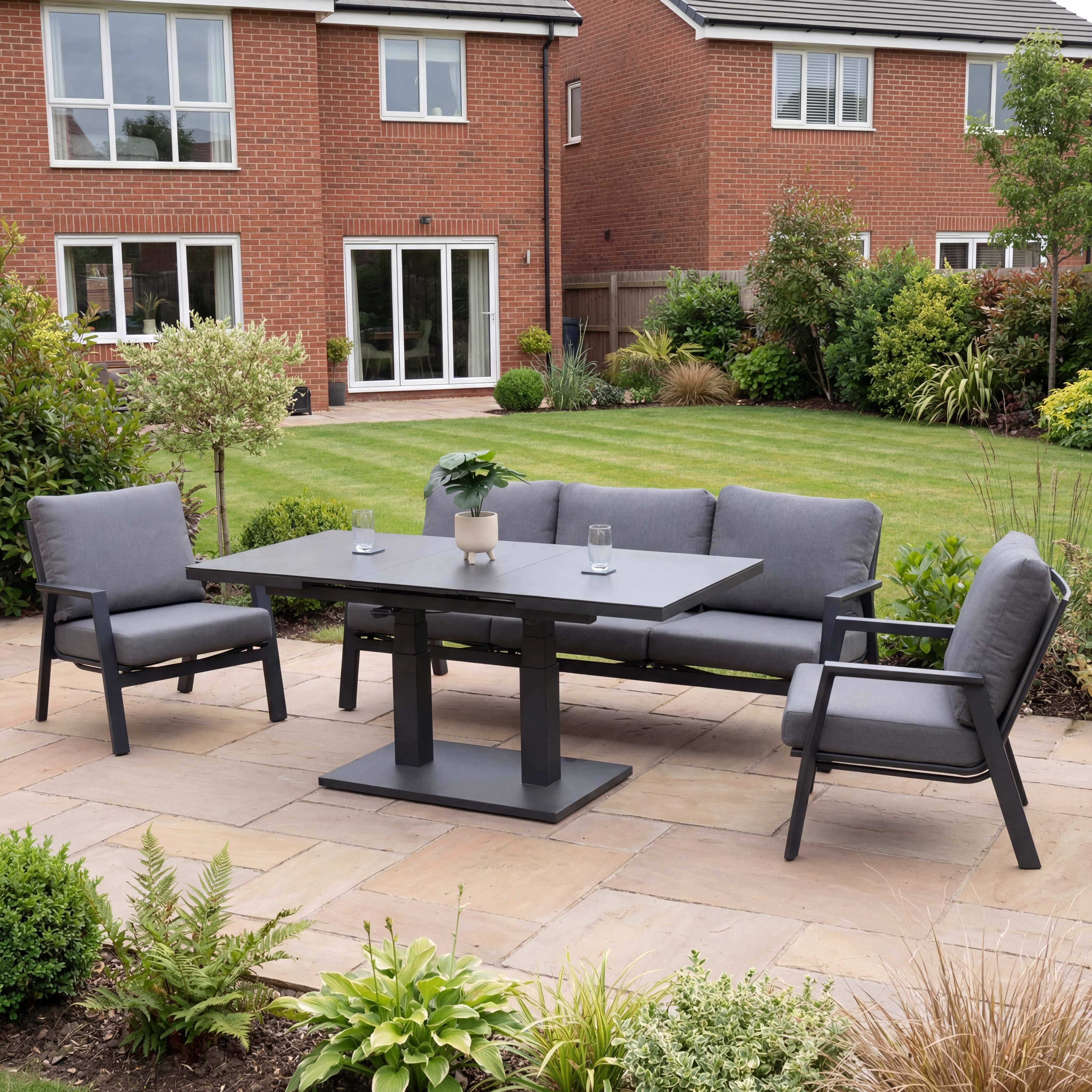 Nova outdoor furniture main image