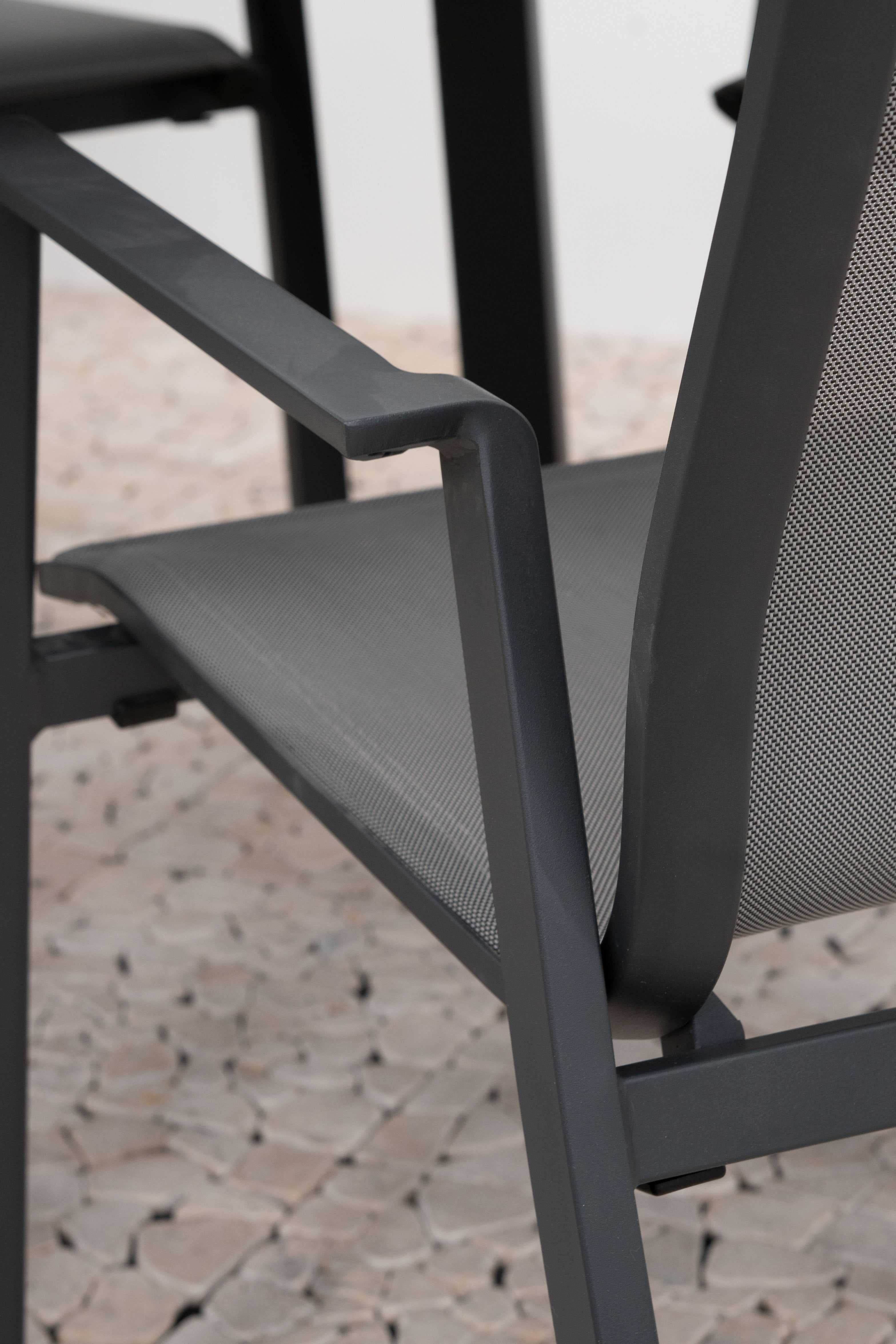 Nova outdoor seating set garden layout