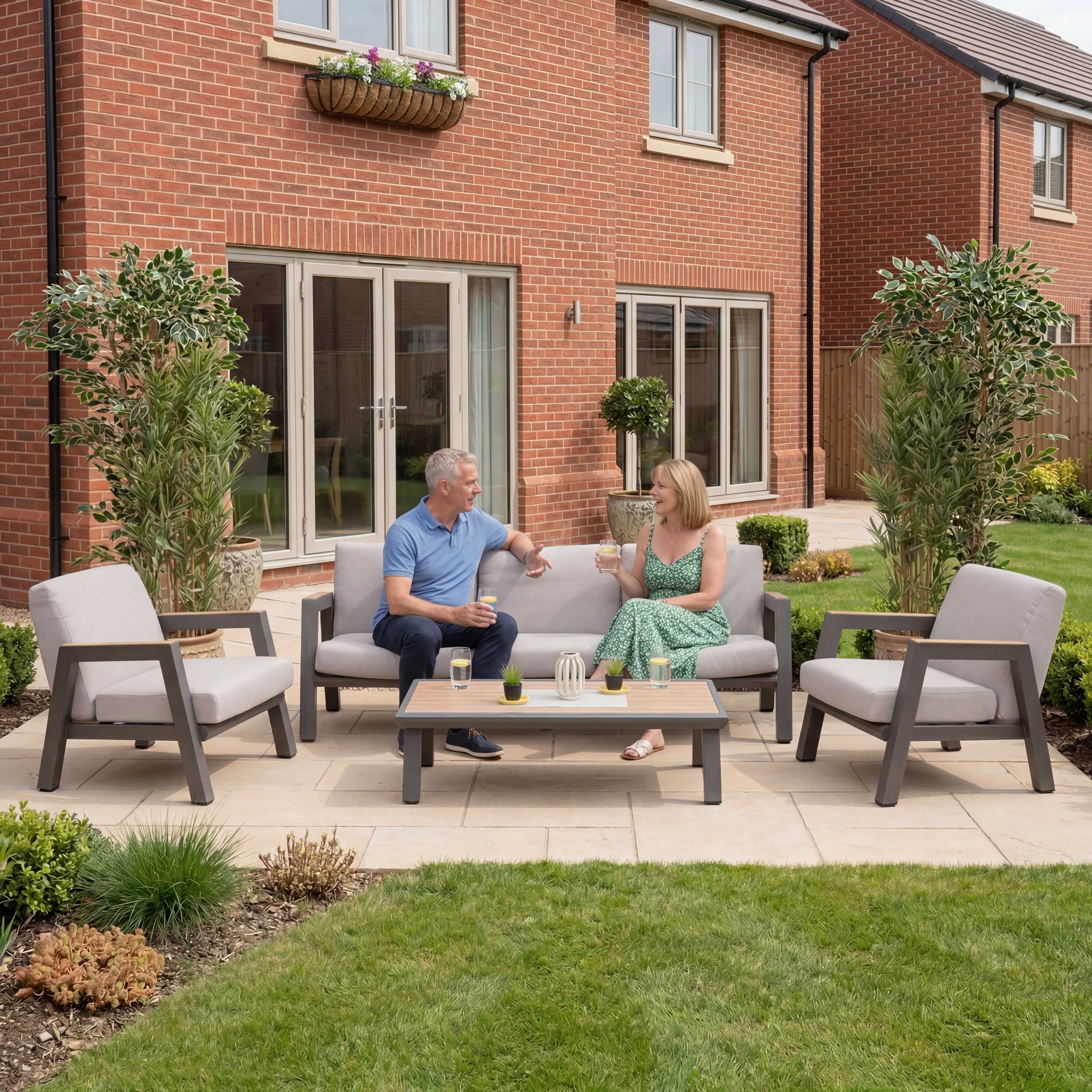 Nova outdoor furniture set garden layout