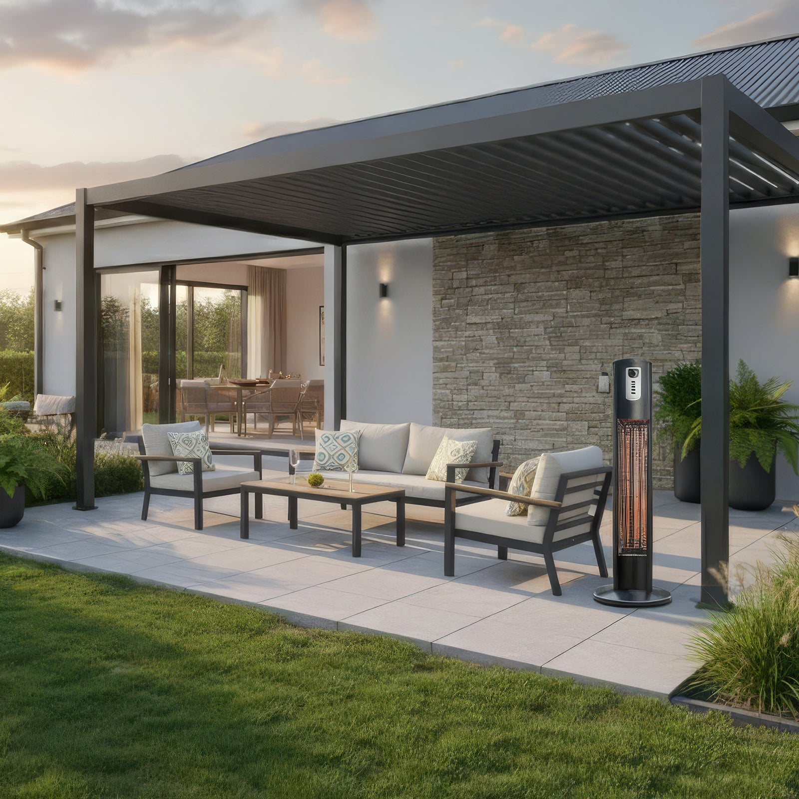 Helios Outdoor Pedestal Heater