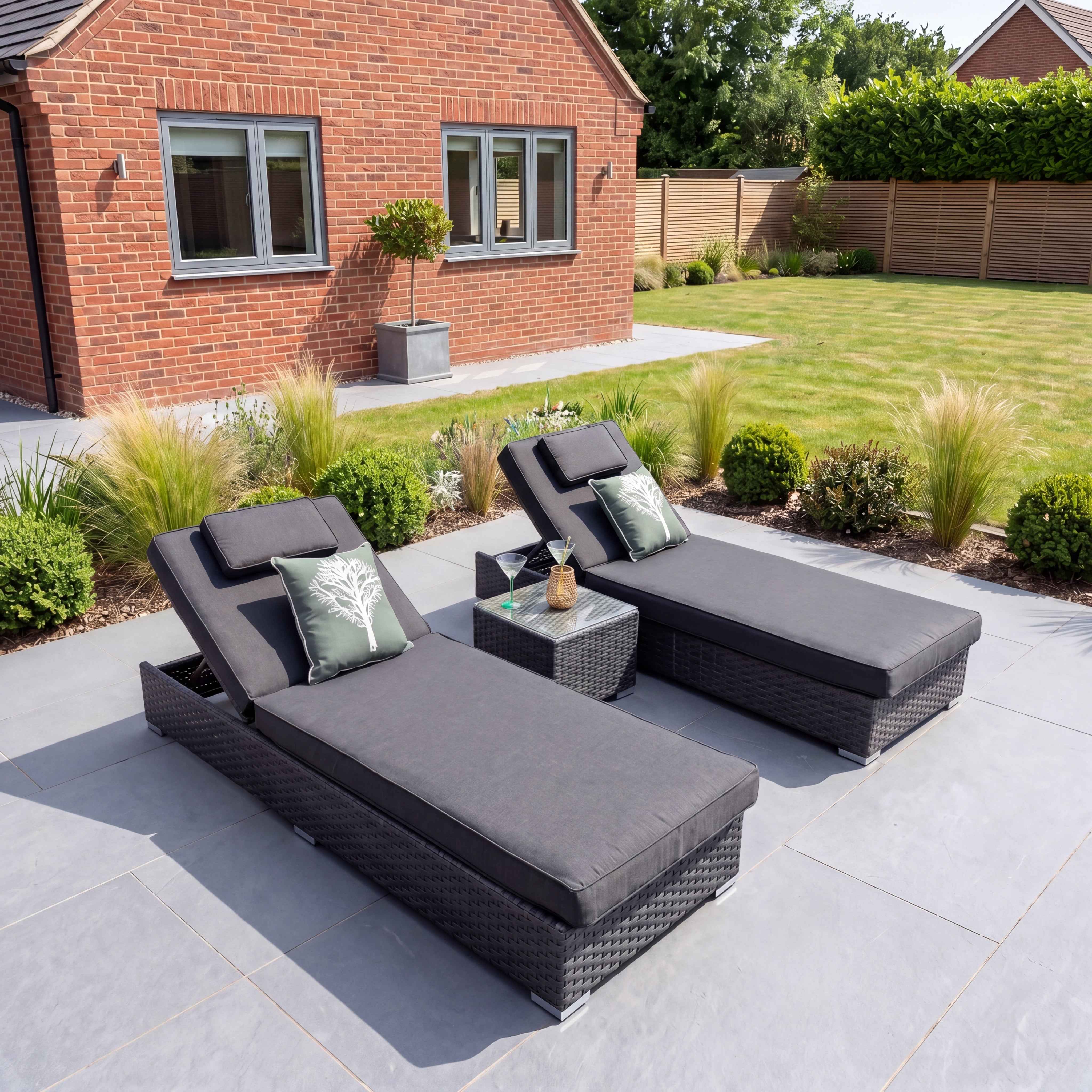 Vyda Rattan Sunlounger Set