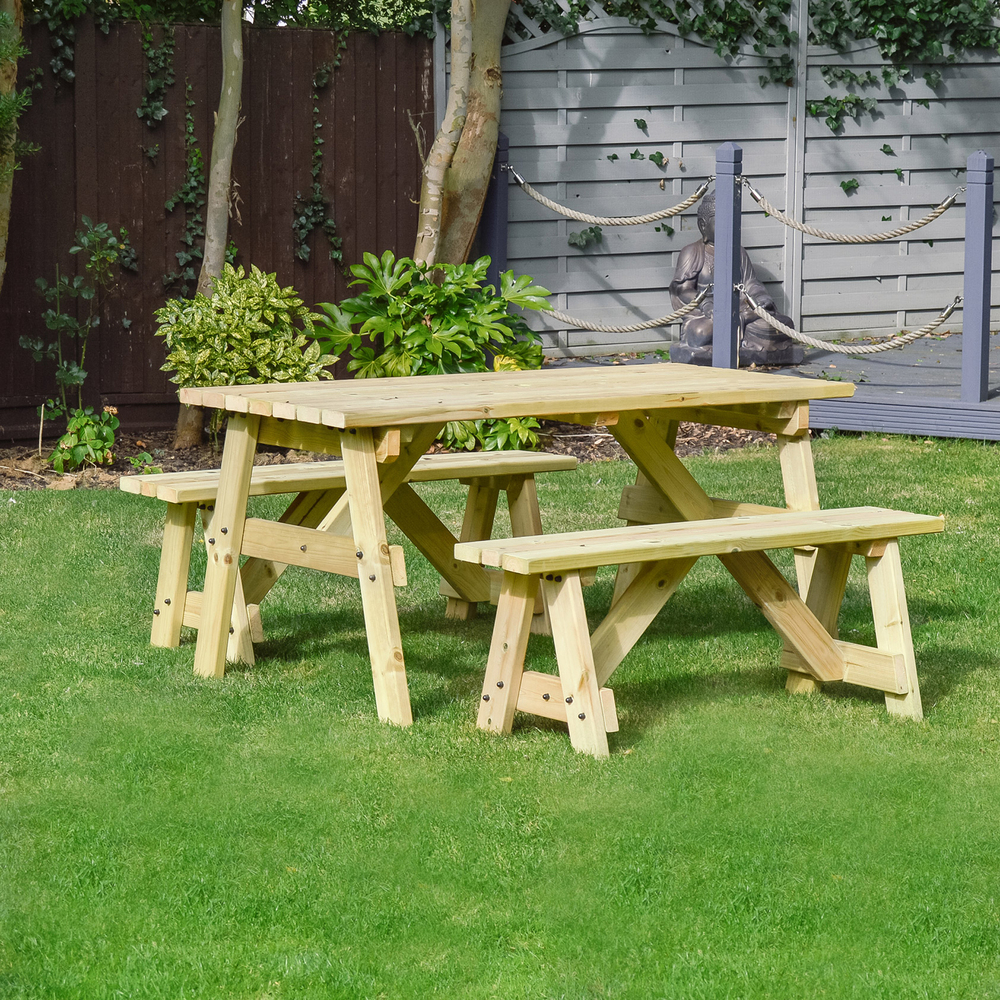 Oakham Picnic Bench