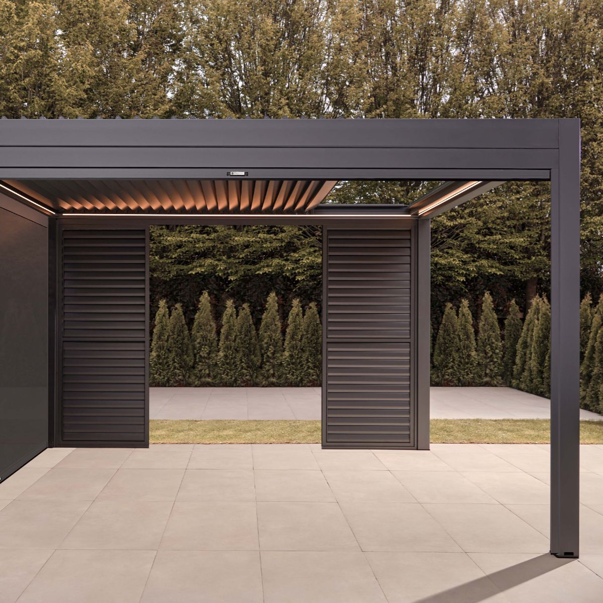 Luxe Electric Retractable Roof LED Aluminium Pergola