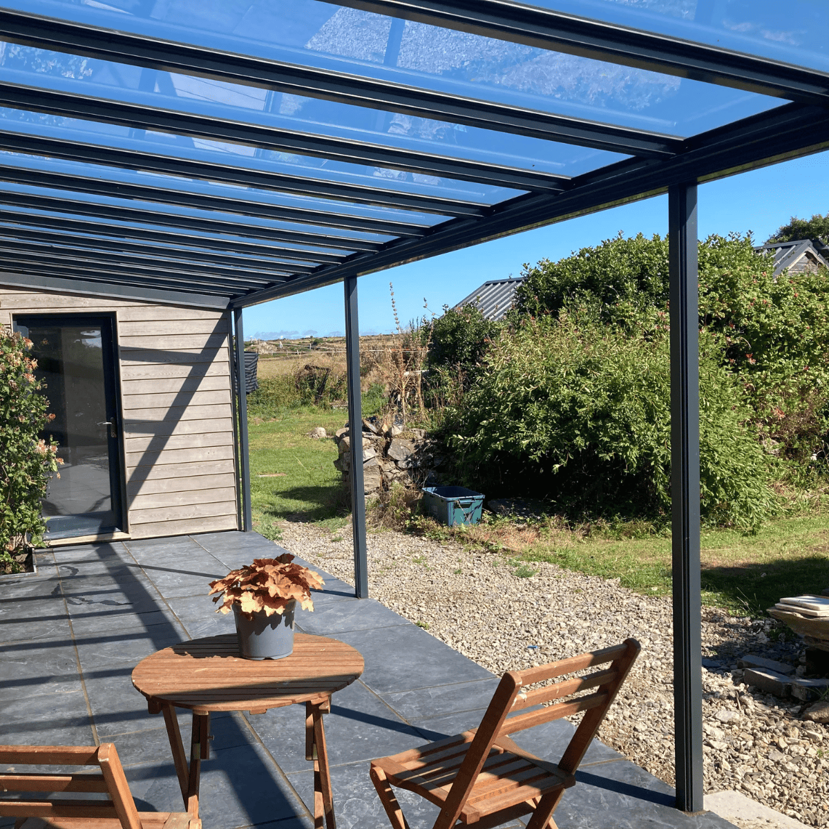 Simplicity 6 veranda installed on grass