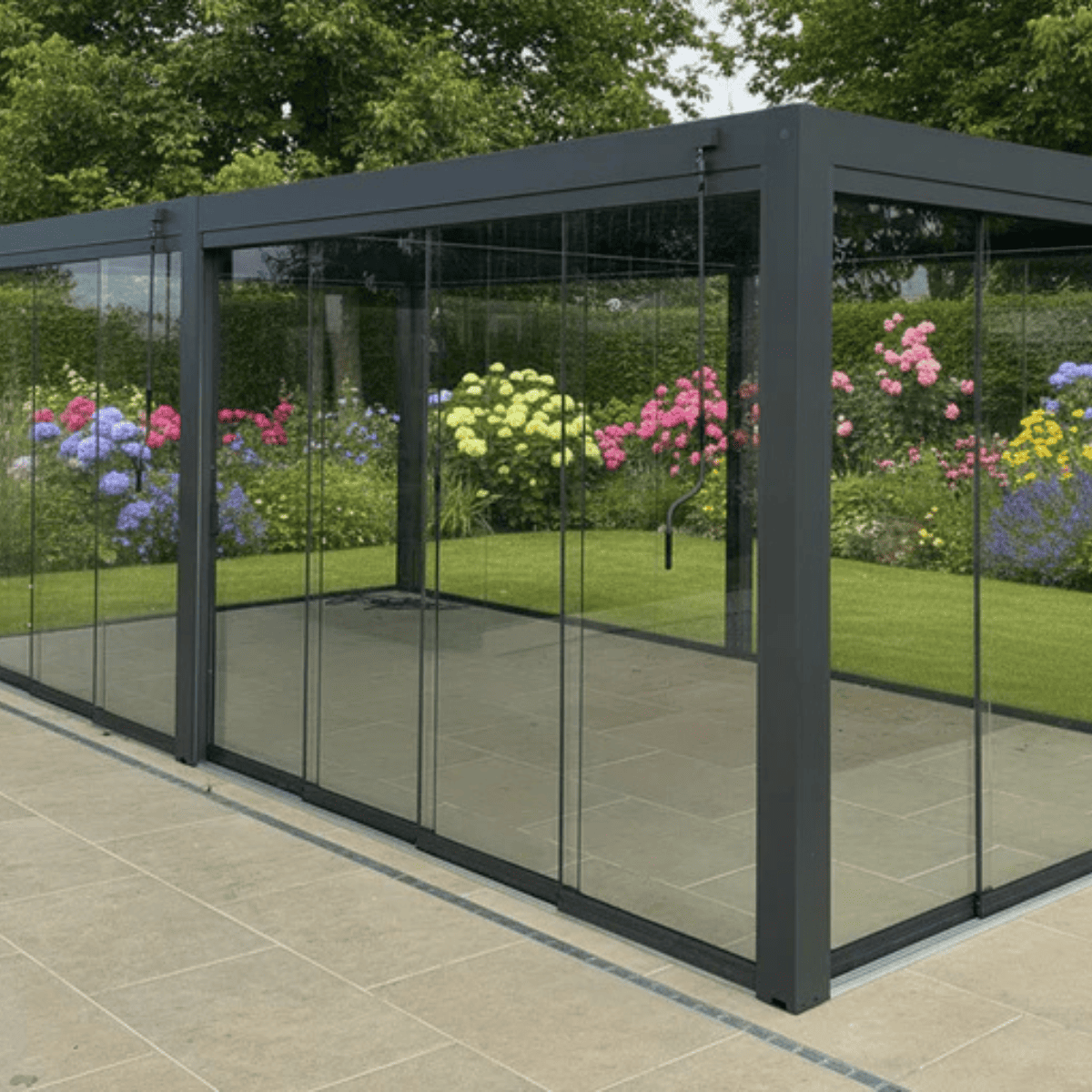 Suns Lifestyle Luxe Glass Doors
