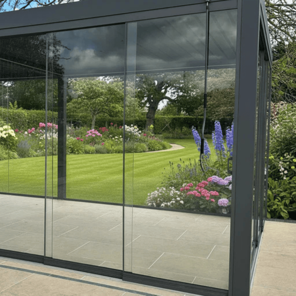 Suns Lifestyle Luxe Glass Doors