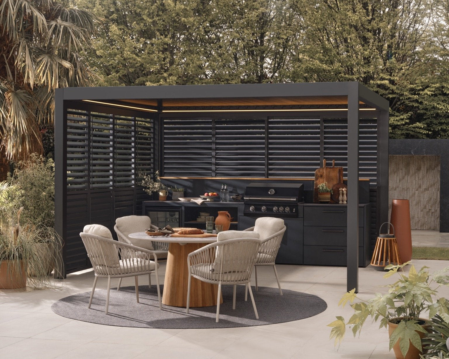 The Blenheim Modular Outdoor Kitchen with dining set