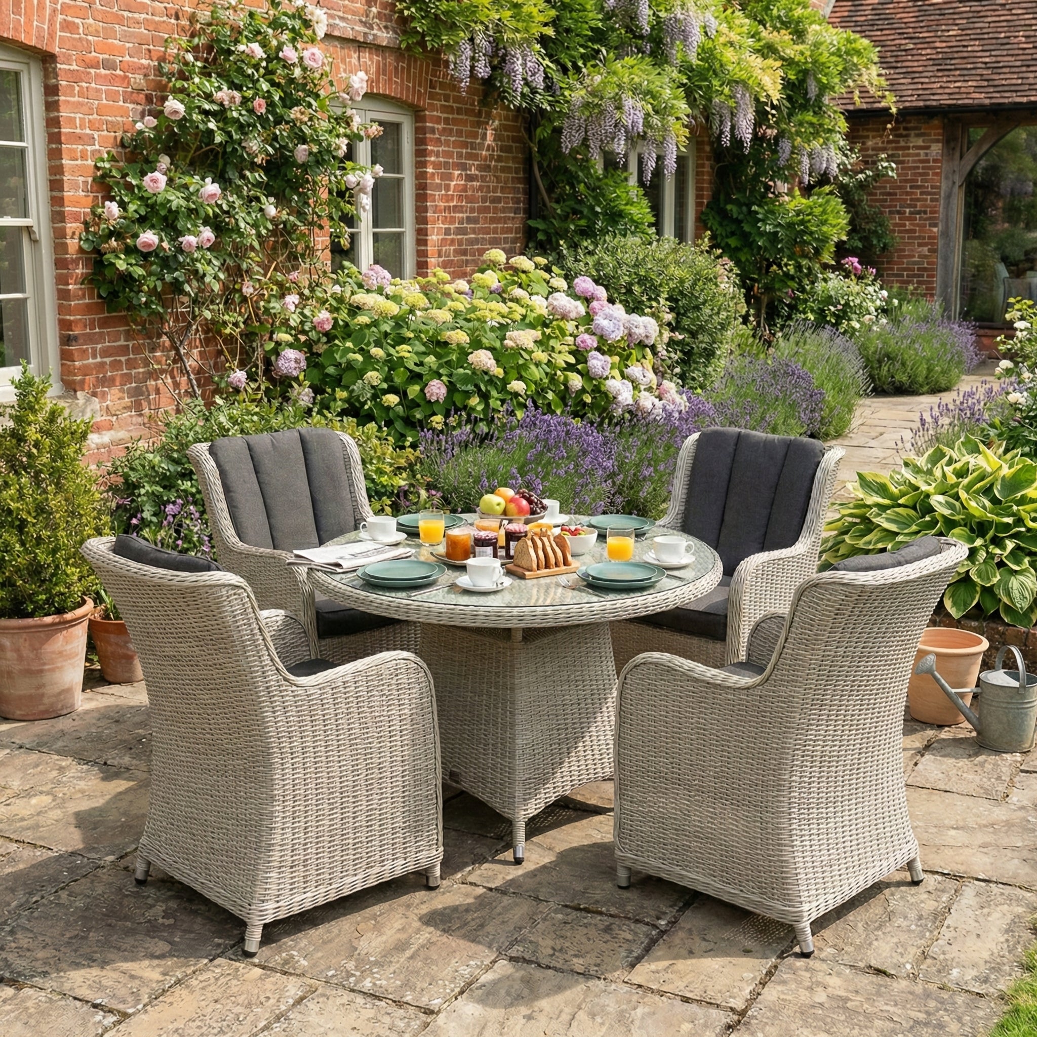 Nova Eleanor side table outdoor