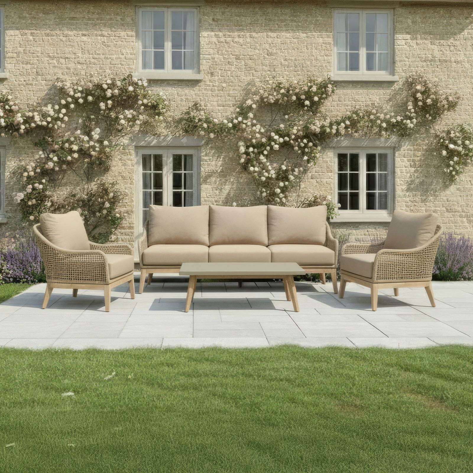 Nova Eleanor side table outdoor