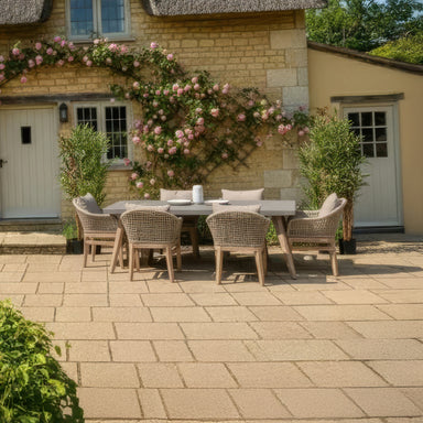 Nova Eleanor side table outdoor