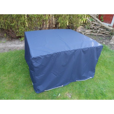 Rectangular table cover navy on lawn