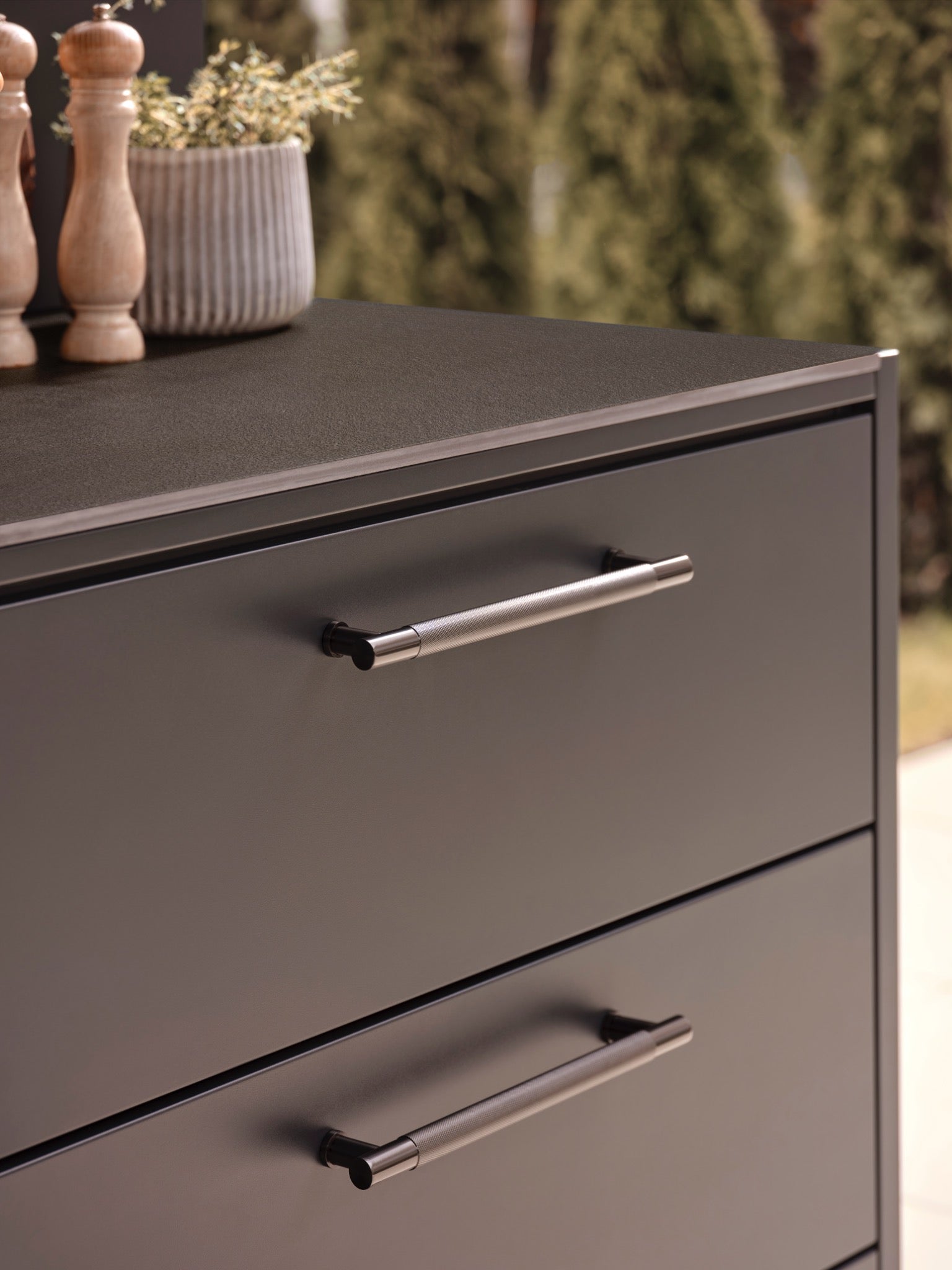 90cm triple drawers on The Sizzler